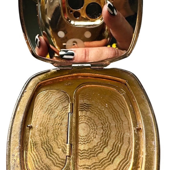 Vintage La Mode Black & Floral Guilloche Compact Mirror - Circa 1930s-40s - Picture 7 of 16